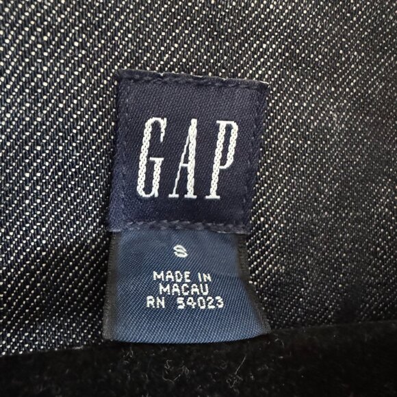 Stonewashed jean jacket with band collar - Picture 4 of 4